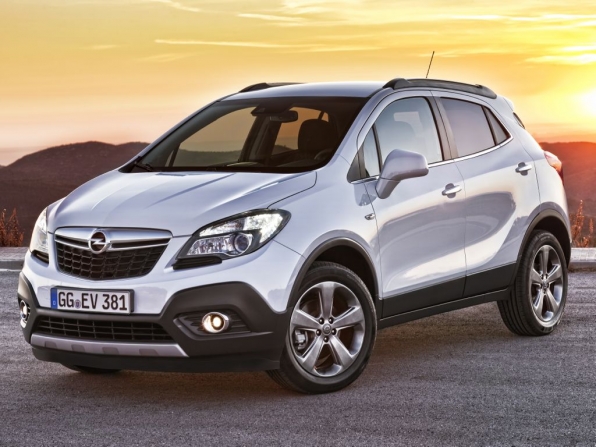 Opel Mokka Fahrzeugmasse Und Kofferraumvolumen Passt Der Kinderwagen Rein Automativ De