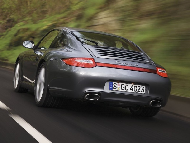 Porsche 911 Carrera 4 (2011)