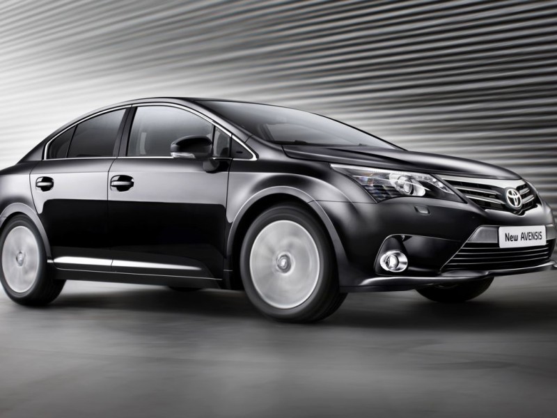 Toyota Avensis (2012)