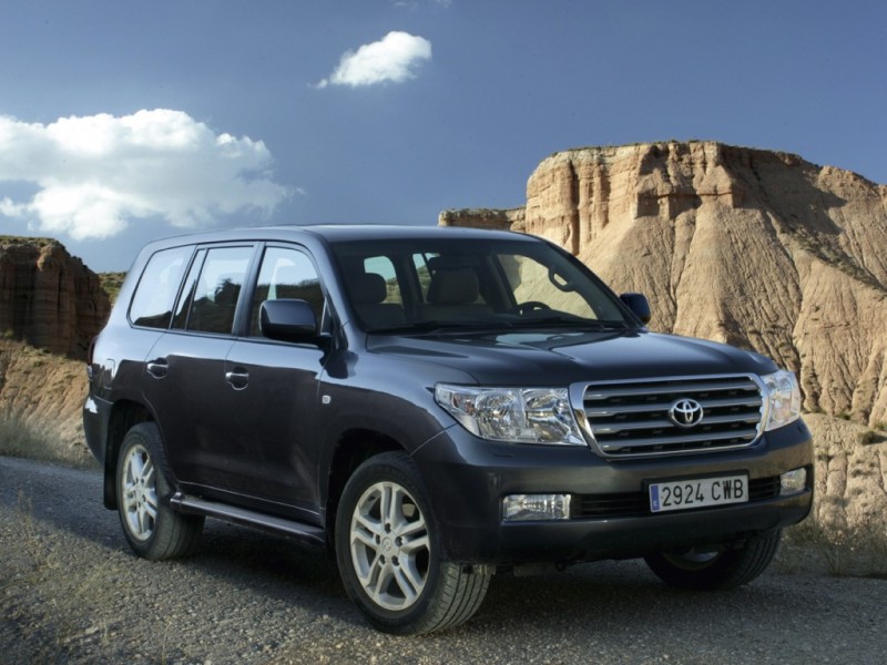 Toyota Landcruiser V8 (2012)