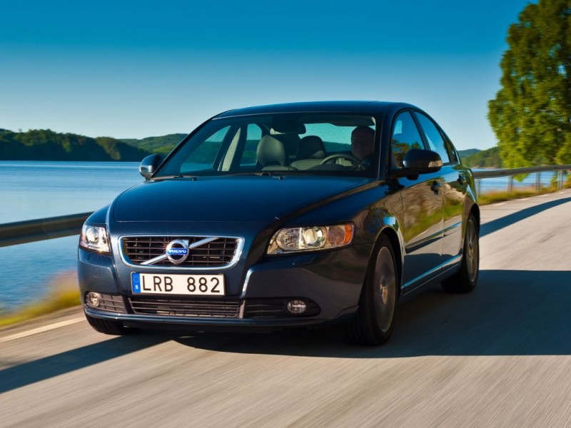 Volvo S40 (2012)