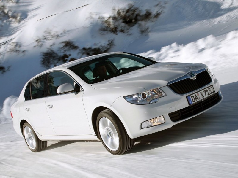 Skoda Superb 4x4 AllDrive (2012)