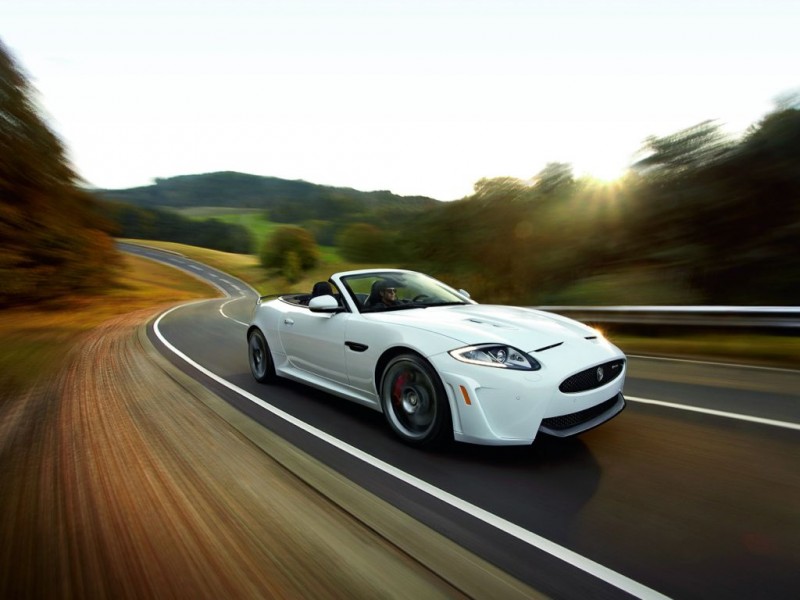 Jaguar XKR-S (2012)