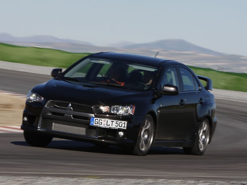 Mitsubishi Lancer Evolution (2012)