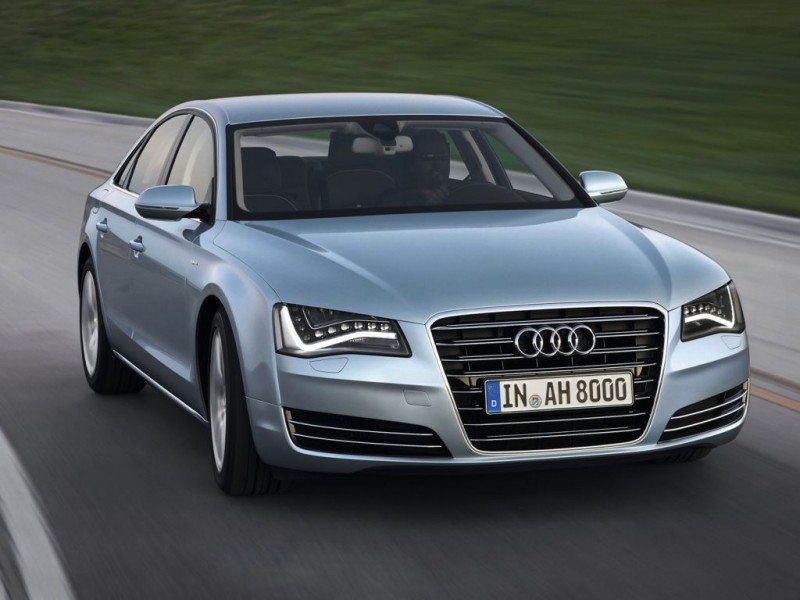 Audi A8 Hybrid (2012)