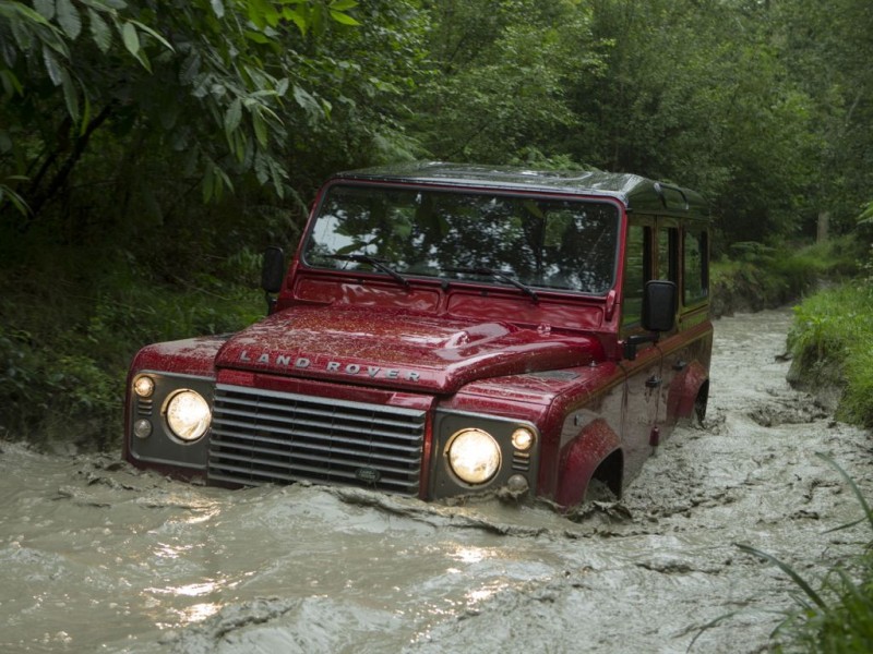 Land Rover Defender (2012)