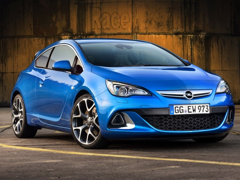 Opel Astra OPC (2012)