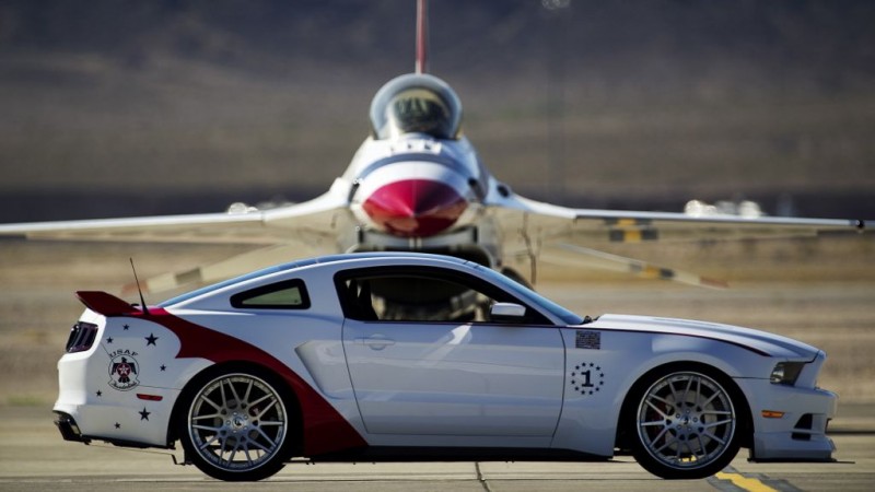 Ford Mustang GT Airforce Edition (2014)