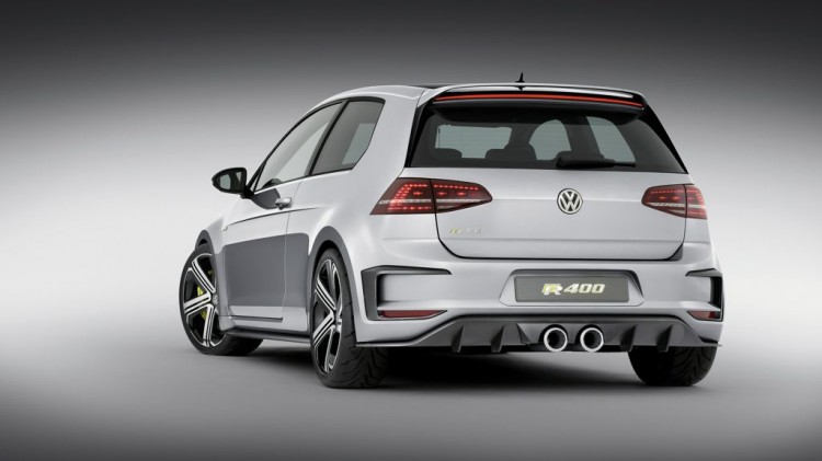 VW Golf R 400