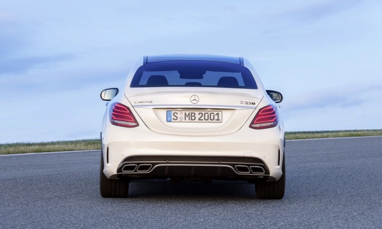 Mercedes AMG C63 23 750x450 - Mercedes-AMG C63: Der Kleinere mit den vier Endrohren.