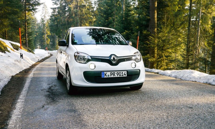 Renault Twingo Fahrbericht AUTOmativ