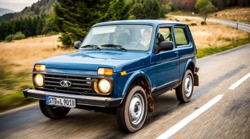 Lada-4x4-Niva-Taiga-im-Test-in-den-Vogesen-im-Elsass-Frankreich-Lada-kommt-ueberall-durch-guenstigster-SUV-Offroad-AUTOmativ