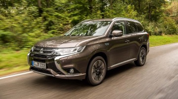 Mitsubishi Outlander PHEV Hybrid Plug-In-Hybrid im Test von AUTOmativ.de und Benjamin Brodbeck Stefan Emmerich Martin Schmidt