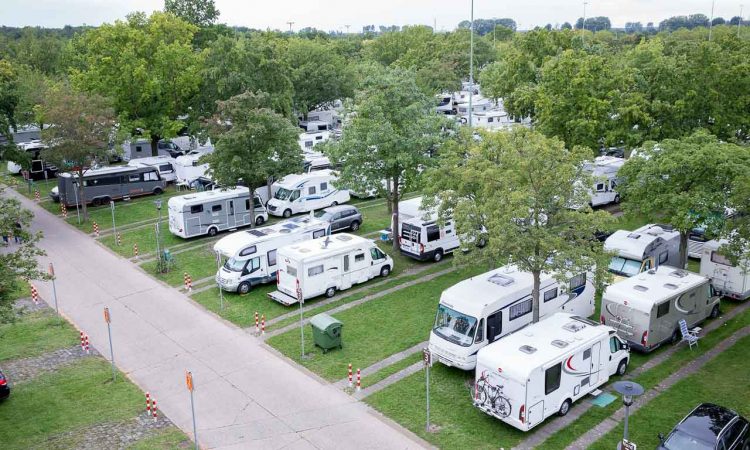 Der kommunale Wohnmobil-Stellpatz wird in Baden-Wuerttemberg gefoerdert-2