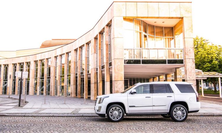 Cadillac-Escalade-2017-im Fahrbericht-Test-General-Motors-CT6-XT5-SUV-Luxus-Luxury-AUTOmativ.de-Benjamin-Brodbeck