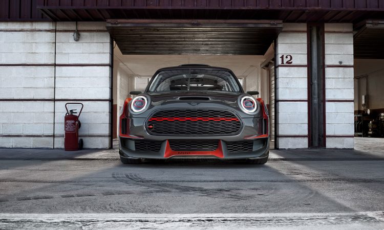 Mini Cooper GP Concept 3 750x450 - Mini John Cooper Works GP Concept: Wenn's Euch gefällt wird's gebaut!