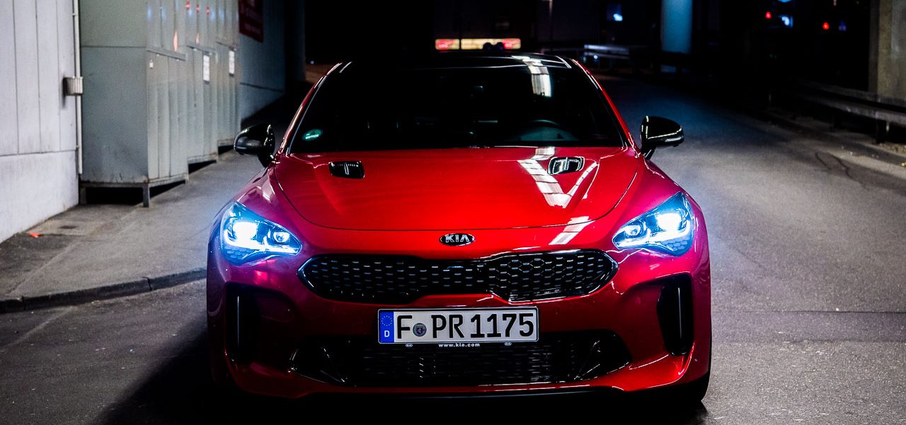 Kia Stinger GT 3.3 AWD 370 PS Fahrbericht und Test AUTOmativ.de Benjamin Brodbeck 56 1280x600 - Mit dem Kia Stinger GT durch die Nacht: Wie gut sind die LED-Scheinwerfer?