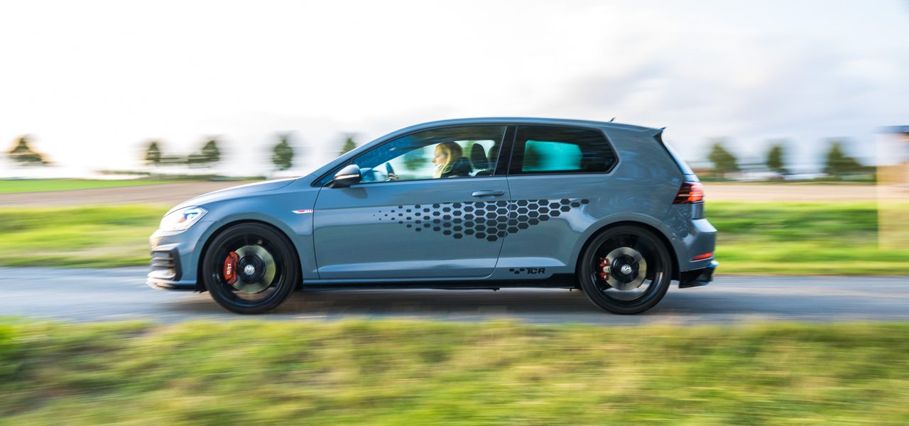 Volkswagen VW Golf GTI TCR 2019 im Test und Fahrbericht Ausstattung Preis Leistung AUTOmativ.de Benjamin Brodbeck 17 1280x600 - VW Golf GTI TCR im Alltagstest: Wolfsburger Performance-Melange