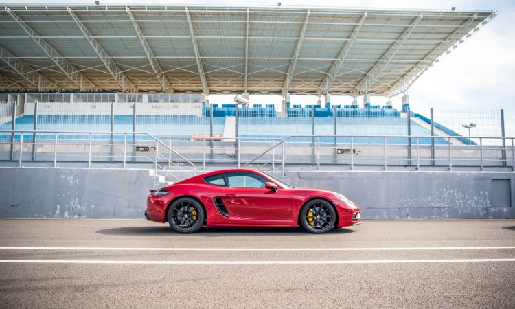 Porsche 718 Cayman GTS 4.0 Racetrack Rennstrecke Fahrbericht Test High Speed 400 PS AUTOmativ.de Benjamin Brodbeck 10 750x450 - Porsche 718 Cayman GTS 4.0 auf der Rennstrecke: Extrovertierter Feinfühler