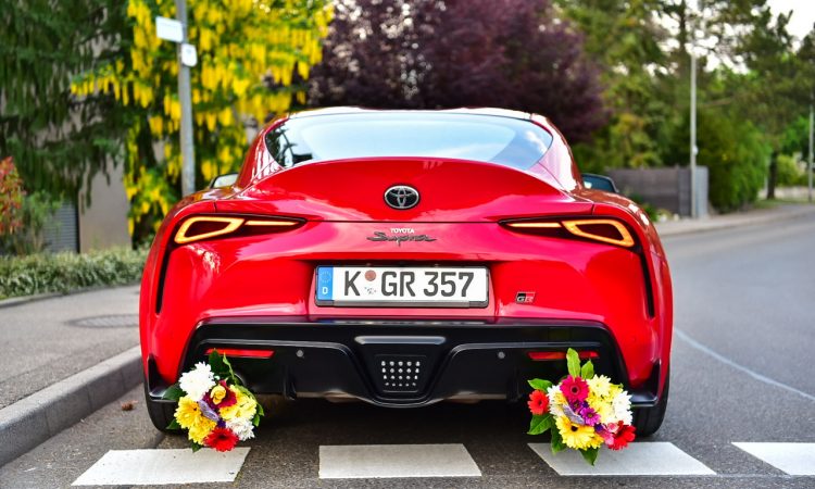 Toyota Supra 3.0 im Test und Fahrbericht AUTOmativ.de Muttertag Benjamin Brodbeck 18 750x450 - Mit der Supra niemals: "Don't be late for mother's day!"