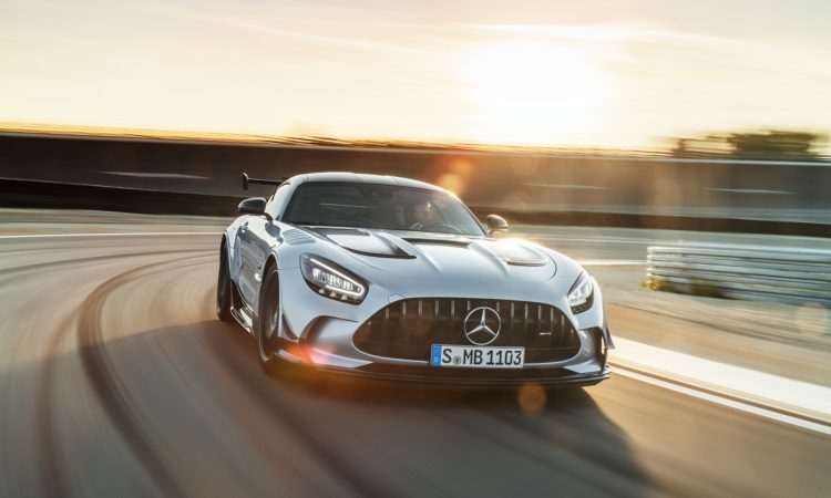 Mercedes AMG GT Black Series 9 750x450 - Mercedes-AMG GT Black Series - Why? Because Racecar!