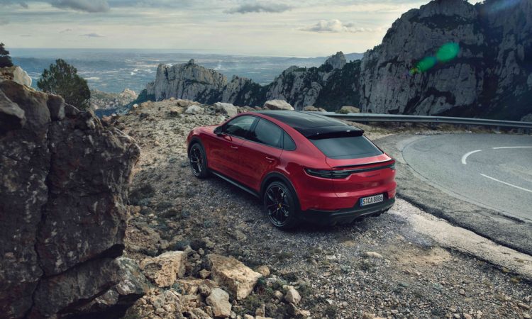 Neue Porsche Cayenne GTS Modelle 2021 7 750x450 - 8 Zylinder, 460 PS: Sind die neuen Cayenne GTS Modelle das Non-Plus-Ultra?