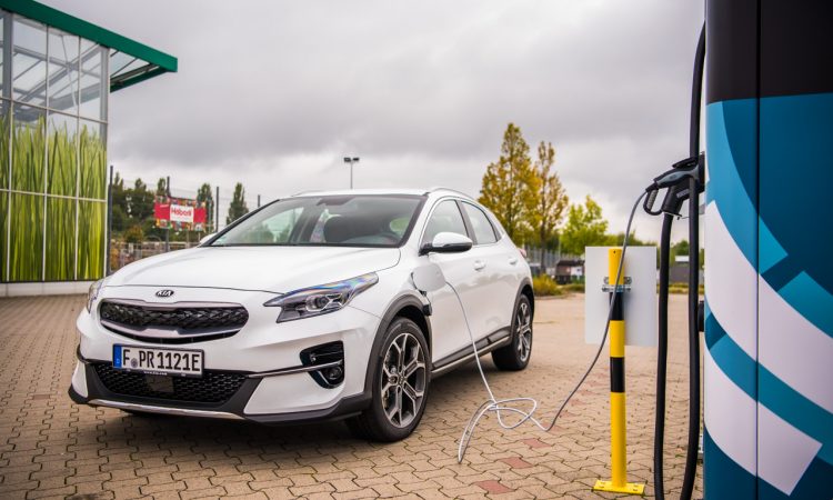 Kia XCeed Plug in Hybrid PHEV 2020 im Test und Fahrbericht AUTOmativ.de Benjamin Brodbeck 11 750x450 - Test Kia XCeed PHEV: Plug-in-Hybrid als treuer Alltagsbegleiter