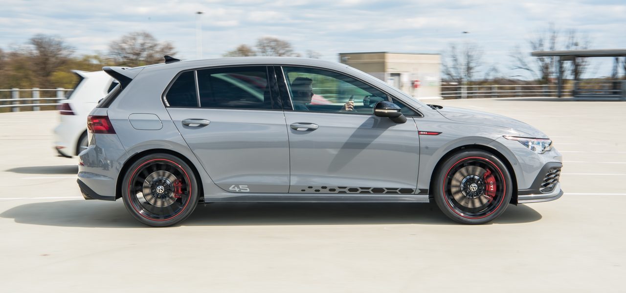 Volkswagen VW Golf GTI Clubsport 45 Test Review Fahrbericht AUTOmativ.de Benjamin Brodbeck 1 1280x600 - Test des VW Golf GTI "Clubsport 45": Besonders oder zu wenig?