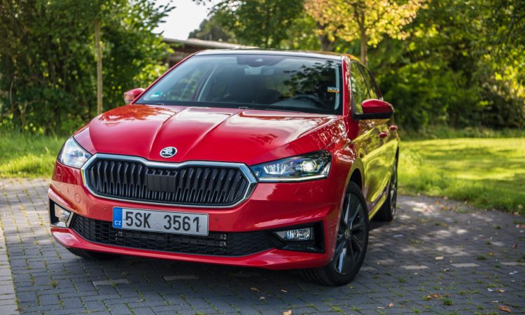 Skoda Fabia 1.0 TSI Style 81 kW Velvet Rot Fahrbericht Test Review AUTOmativ.de Benjamin Brodbeck 21 750x450 - Fahrbericht neuer Skoda Fabia (1.0 TSI): Cleverster Kleinwagen überhaupt?