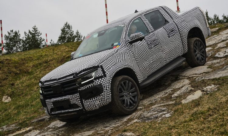 Volkswagen VW Amarok 2023 Erste Bilder Prototyp Offroad Test AUTOmativ.de Benjamin Brodbeck 5 750x450 - Neuer VW Amarok kommt ab Mitte 2022 wieder mit V6-Diesel! [UPDATE]