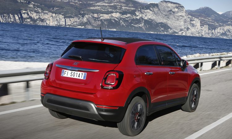 Fiat 500X mit neuen Preisen und RED Sondermodell zum Modelljahr 2022 6 750x450 - Fiat 500X mit neuen Preisen und (RED) Sondermodell zum Modelljahr 2022