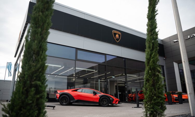 Lamborghini Hannover 2024 Neuer Haendlerbetrieb neuer Standort von Lamborghini in Hannover AUTOmativ.de 6 750x450 - Lamborghini Hannover: Neuer Standort schon vor Eröffnung ein Jahr ausverkauft