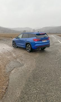 Neuer Skoda Kodiaq RS 2025 im Test und Fahrbericht mit 265 PS und 400 Nm Drehmoment Motoreport AUTOmativ.de Matthias Luft 65 216x360 - Kleinere Bremsscheiben beim 7-Sitzer?! Skoda Kodiaq RS (2025) im ersten Kurztest