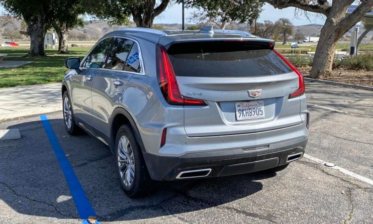 Cadillac XT4 350T AWD im Test und Fahrbericht US Modell AUTOmativ.de 2 750x450 - Cadillac XT4 (2025) im kurzen US-Test: Kein Verlust für Deutschland