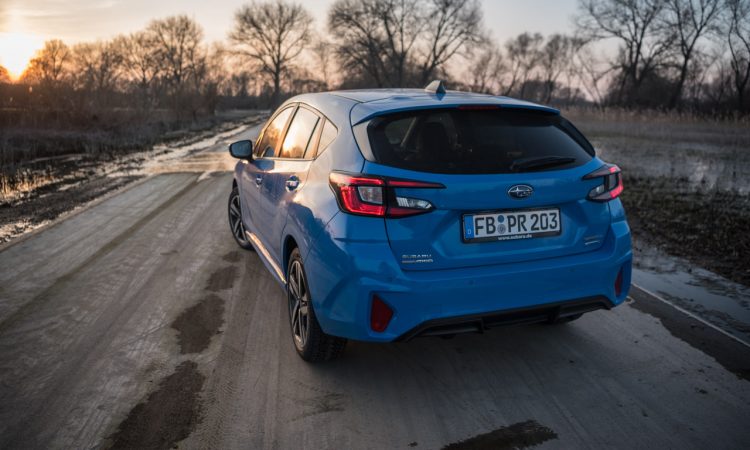 Subaru Impreza Platinum CVT 2024 Test und Fahrbericht AUTOmativ.de Benjamin Brodbeck 71 750x450 - Fahrbericht Subaru Impreza 2.0ie (2024): Weniger Leistung, mehr Technologie - mehr normal